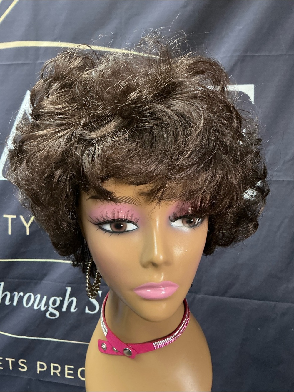 Short Brown Synthetic Wig for Women - Stylish Layered Cut